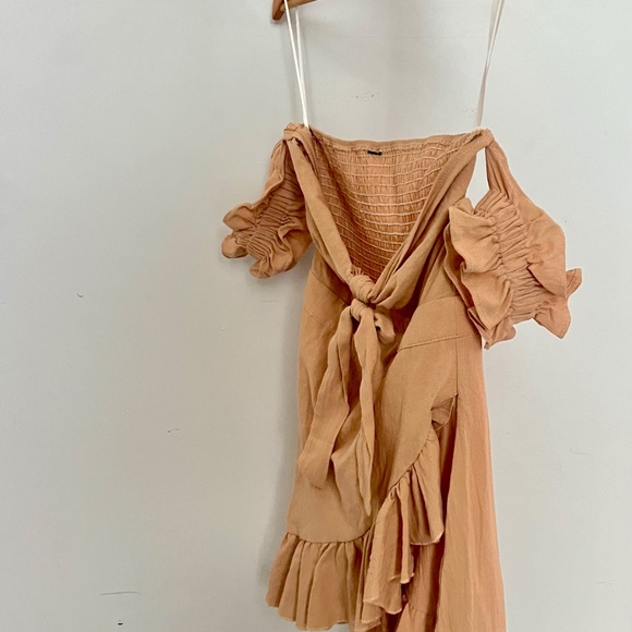 Beige Off-Shoulder Ruffled Baby Doll Dress - Picture 4 of 4